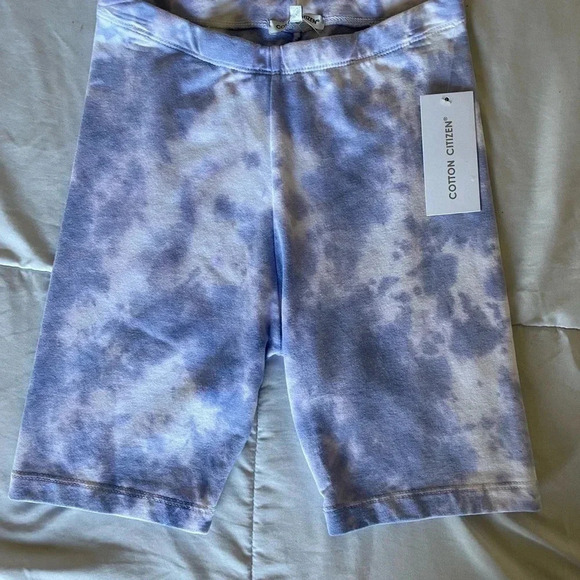 Cotton citizen tye dye shorts - Picture 3 of 9